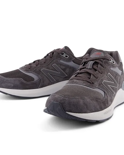 New Balance 880v7