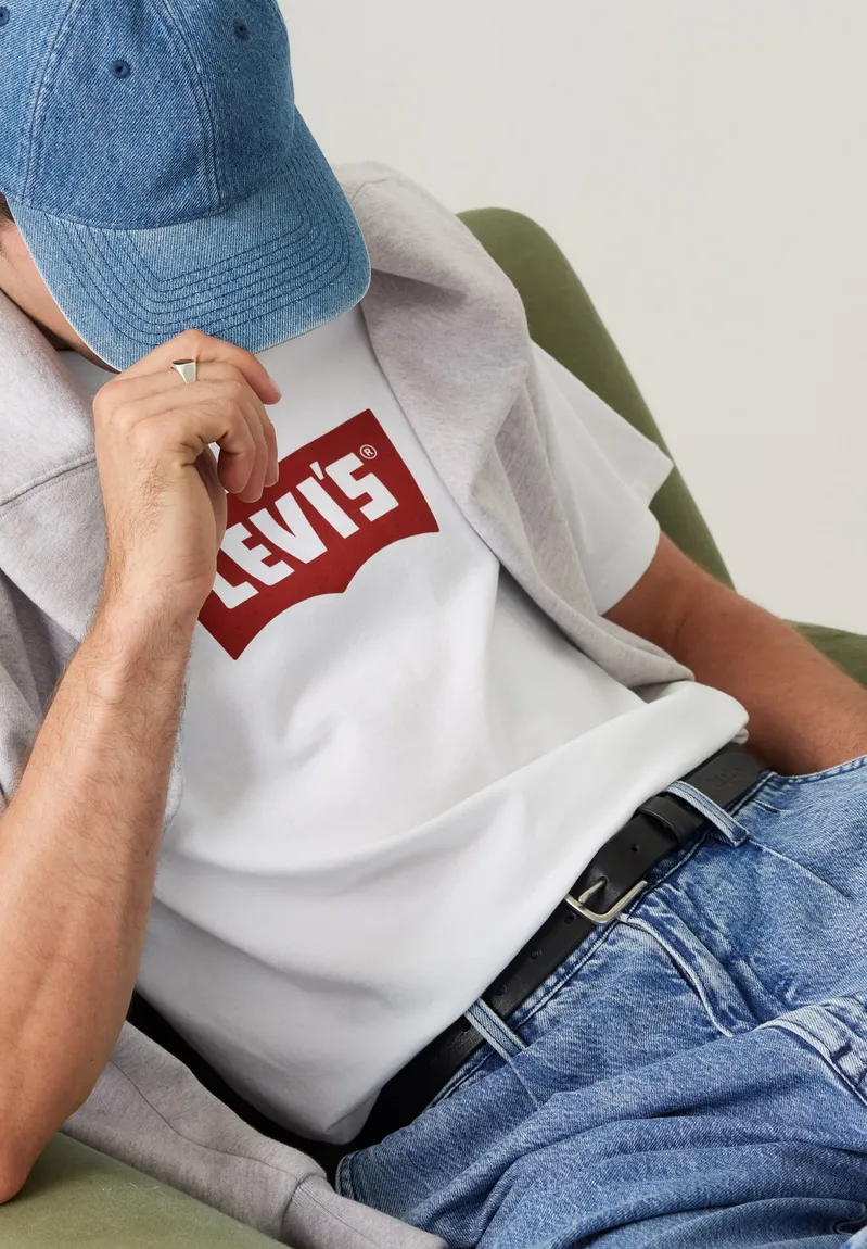 Levi's Vintage Batwing Graphic Tee White